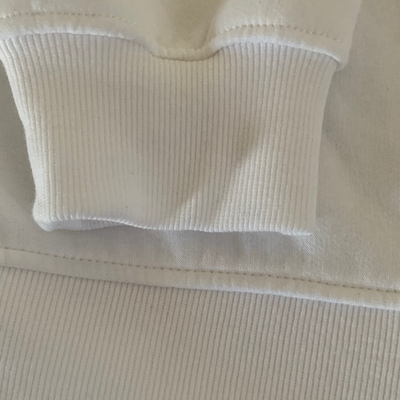 H&M White Graphic Sweatshirt - Picture 3 of 4